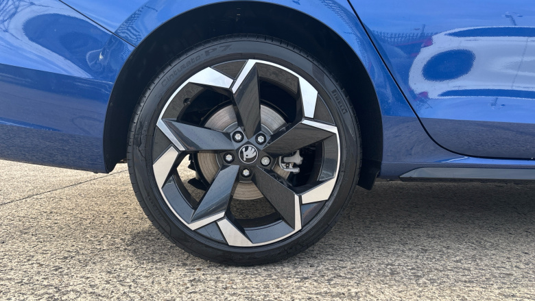 Skoda Superb 1.5 TSI iV Sportline 5dr DSG Estate